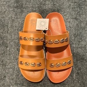 7/8 size sandals shoes with gold shells